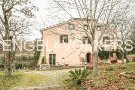 Villa En venta 01100 Viterbo IT